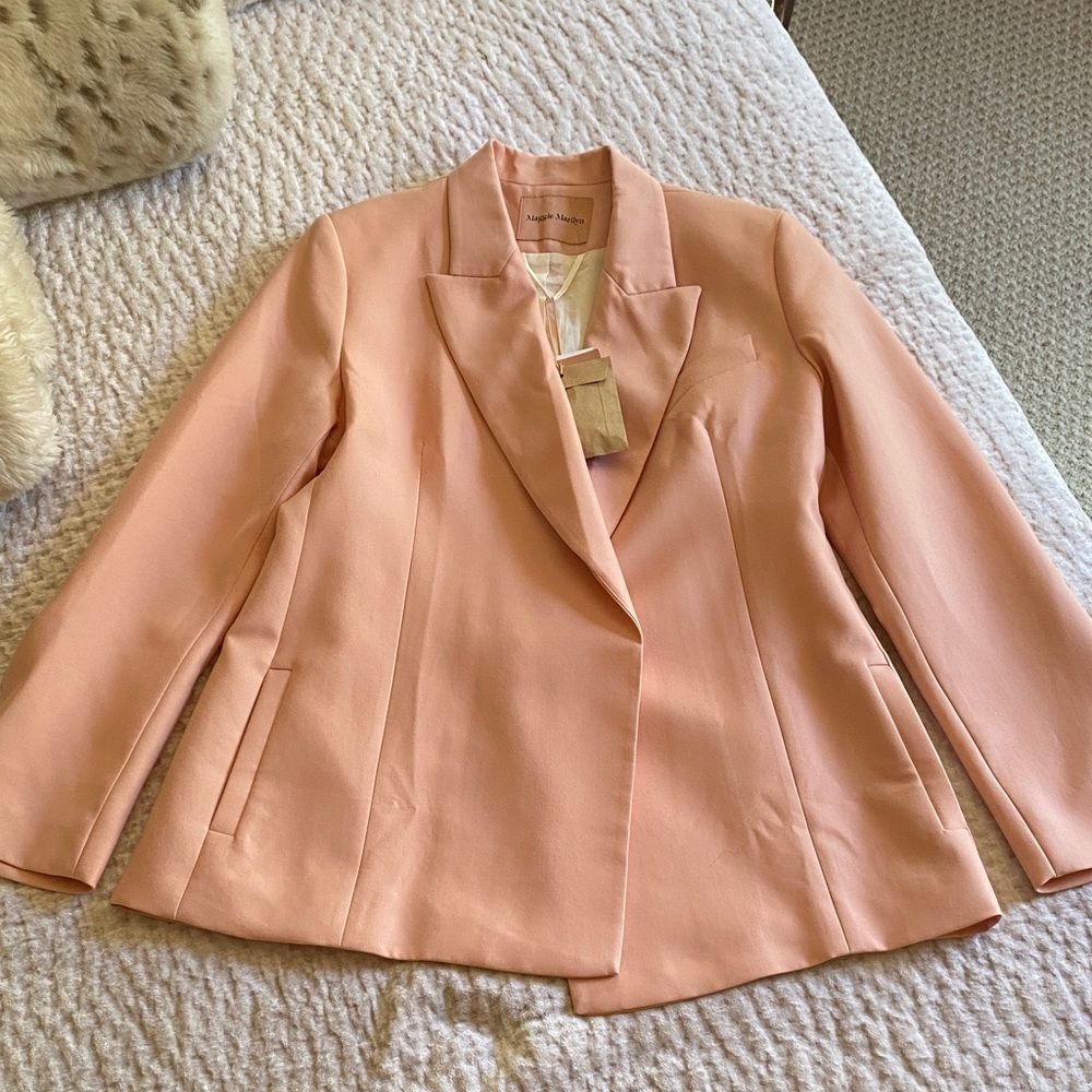 Elegant Pink Blazer